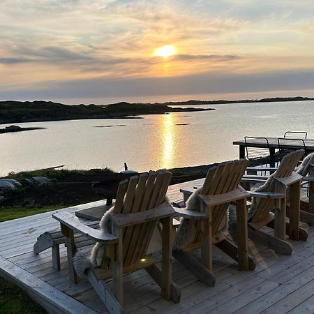 Villa Borgvag - A Unique Seafront Villa In The Heart Of Lofoten Bostad Екстер'єр фото