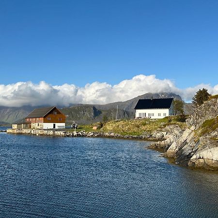 Villa Borgvag - A Unique Seafront Villa In The Heart Of Lofoten Bostad Екстер'єр фото