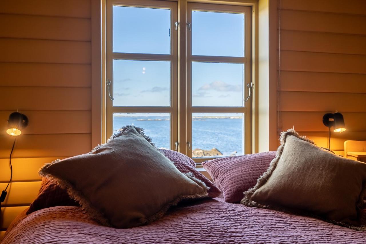 Villa Borgvag - A Unique Seafront Villa In The Heart Of Lofoten Bostad Екстер'єр фото