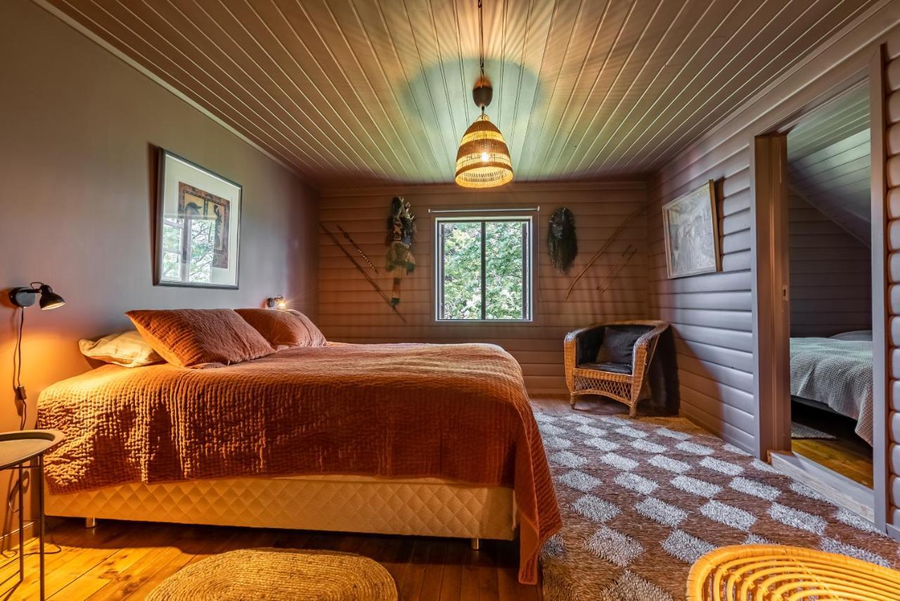 Villa Borgvag - A Unique Seafront Villa In The Heart Of Lofoten Bostad Екстер'єр фото