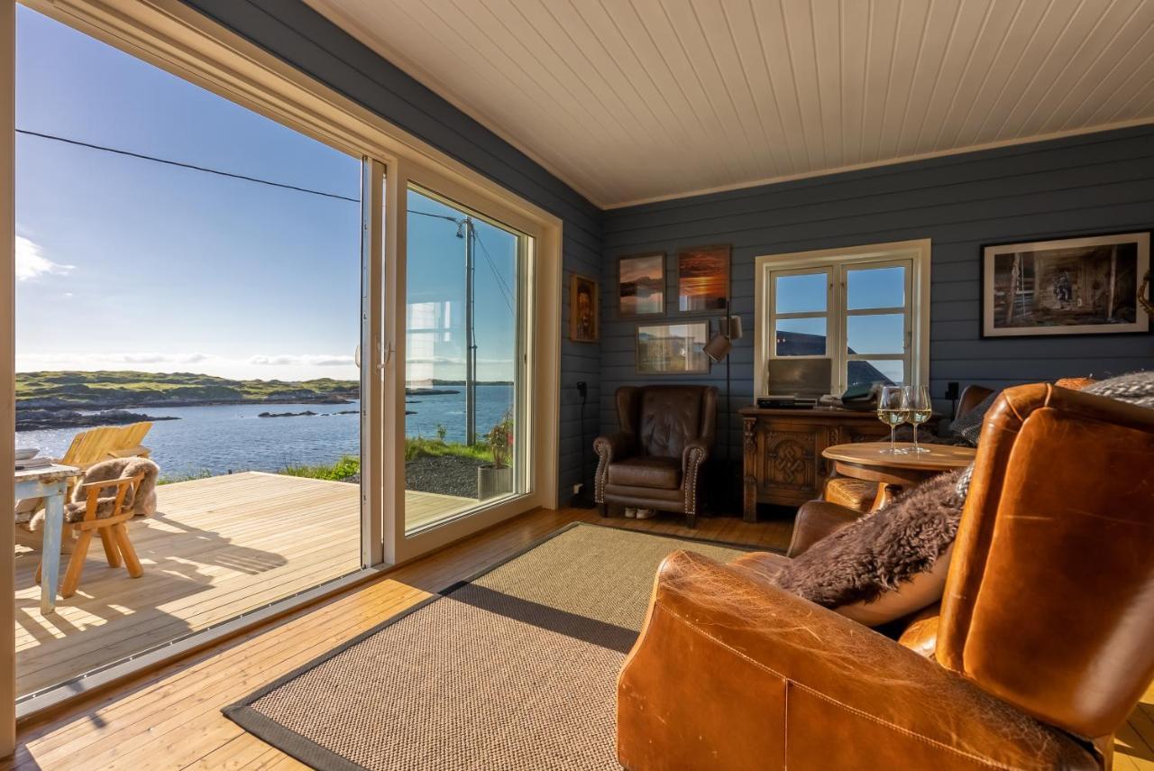 Villa Borgvag - A Unique Seafront Villa In The Heart Of Lofoten Bostad Екстер'єр фото