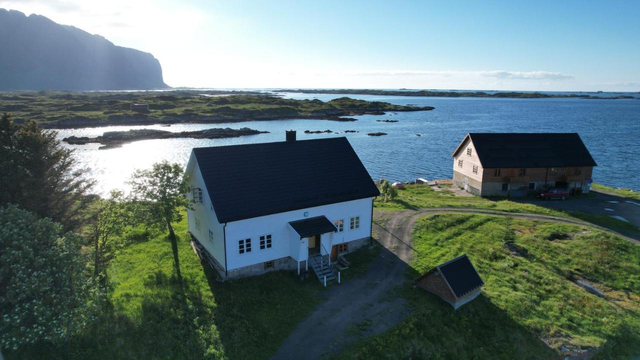 Villa Borgvag - A Unique Seafront Villa In The Heart Of Lofoten Bostad Екстер'єр фото