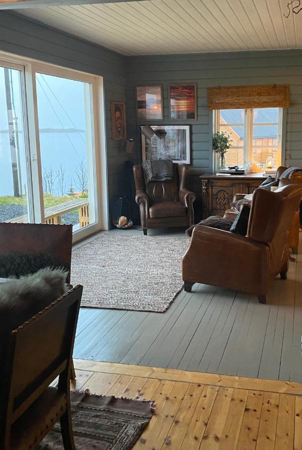 Villa Borgvag - A Unique Seafront Villa In The Heart Of Lofoten Bostad Екстер'єр фото