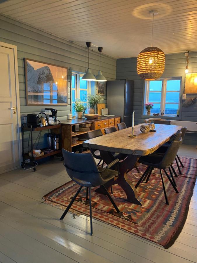 Villa Borgvag - A Unique Seafront Villa In The Heart Of Lofoten Bostad Екстер'єр фото
