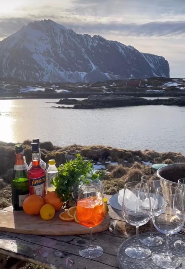 Villa Borgvag - A Unique Seafront Villa In The Heart Of Lofoten Bostad Екстер'єр фото